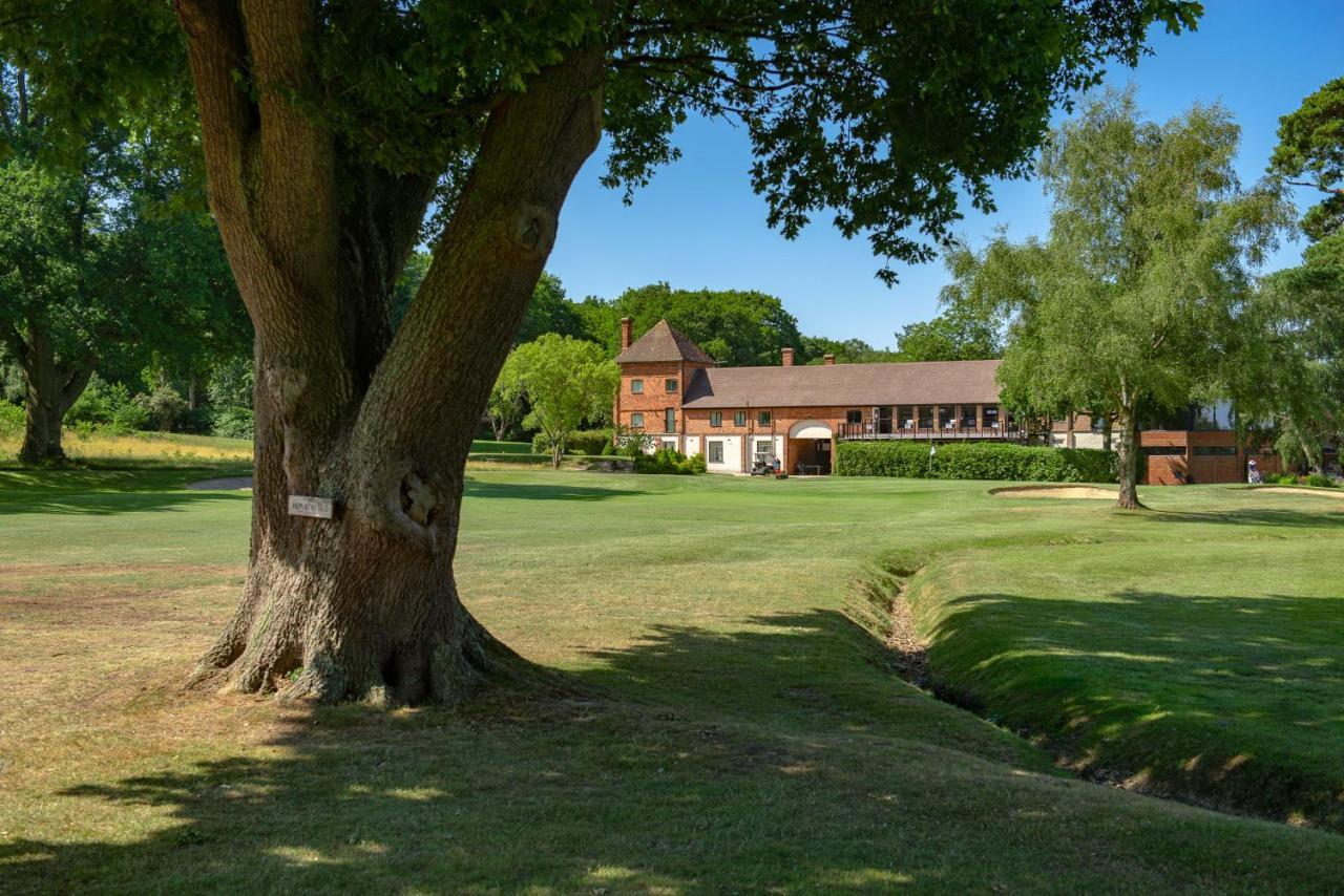 Cottesmore Golf & Country Club 3* Crawley (West Sussex)
